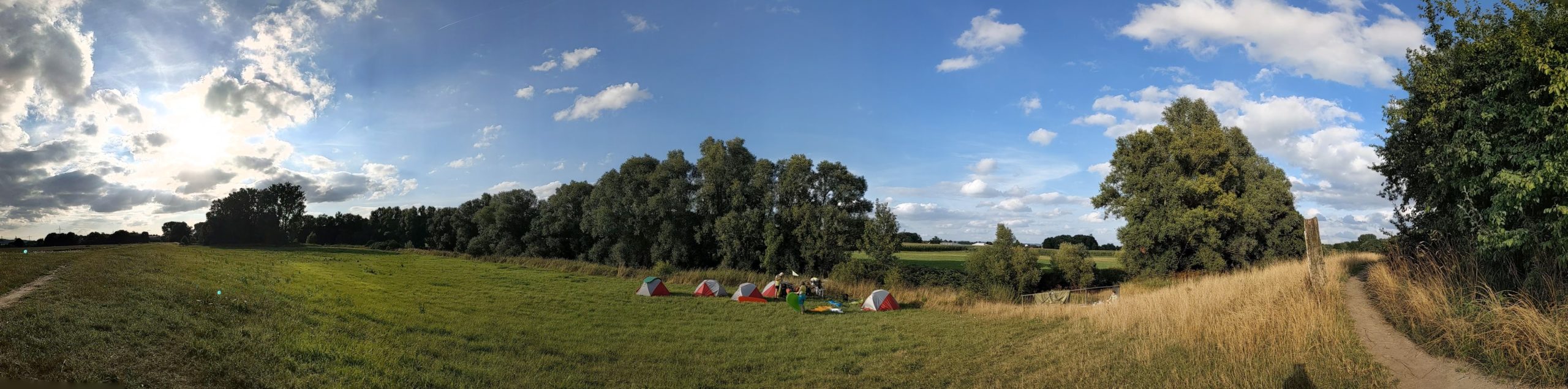 Übernachtungsplatz einer Tandemetappe Panorama Outdoor