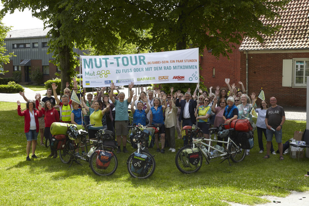 Aurich Aktionstag Auftakt der MUT-TOUR 2022