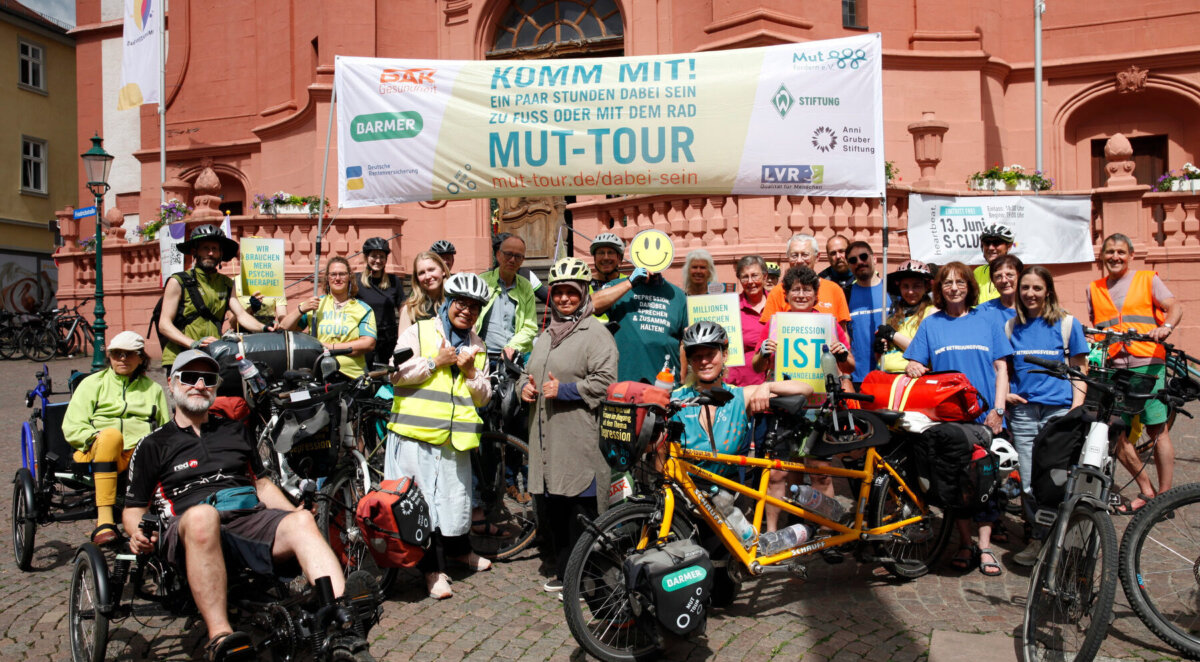 Teilnehmende einer Mitfahr-Aktion während der MUT-TOUR 26